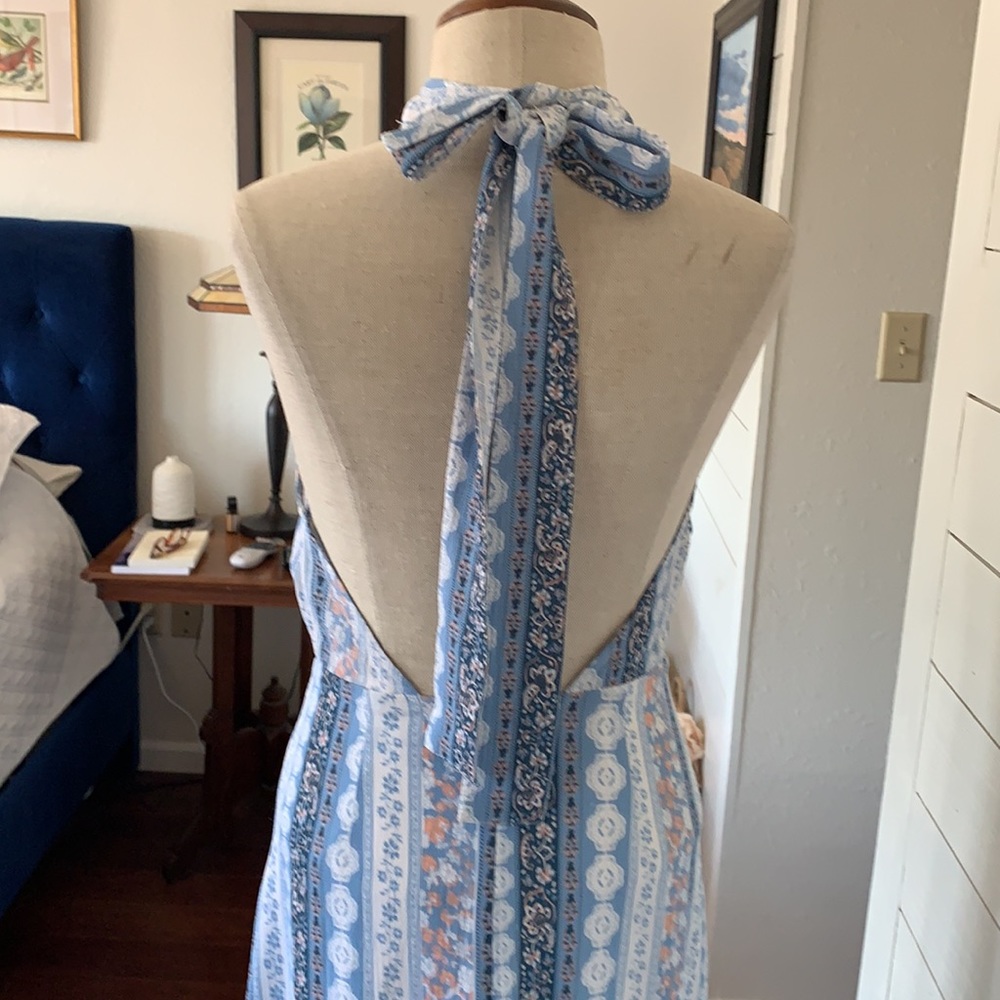 Dress - Picture 4 of 4